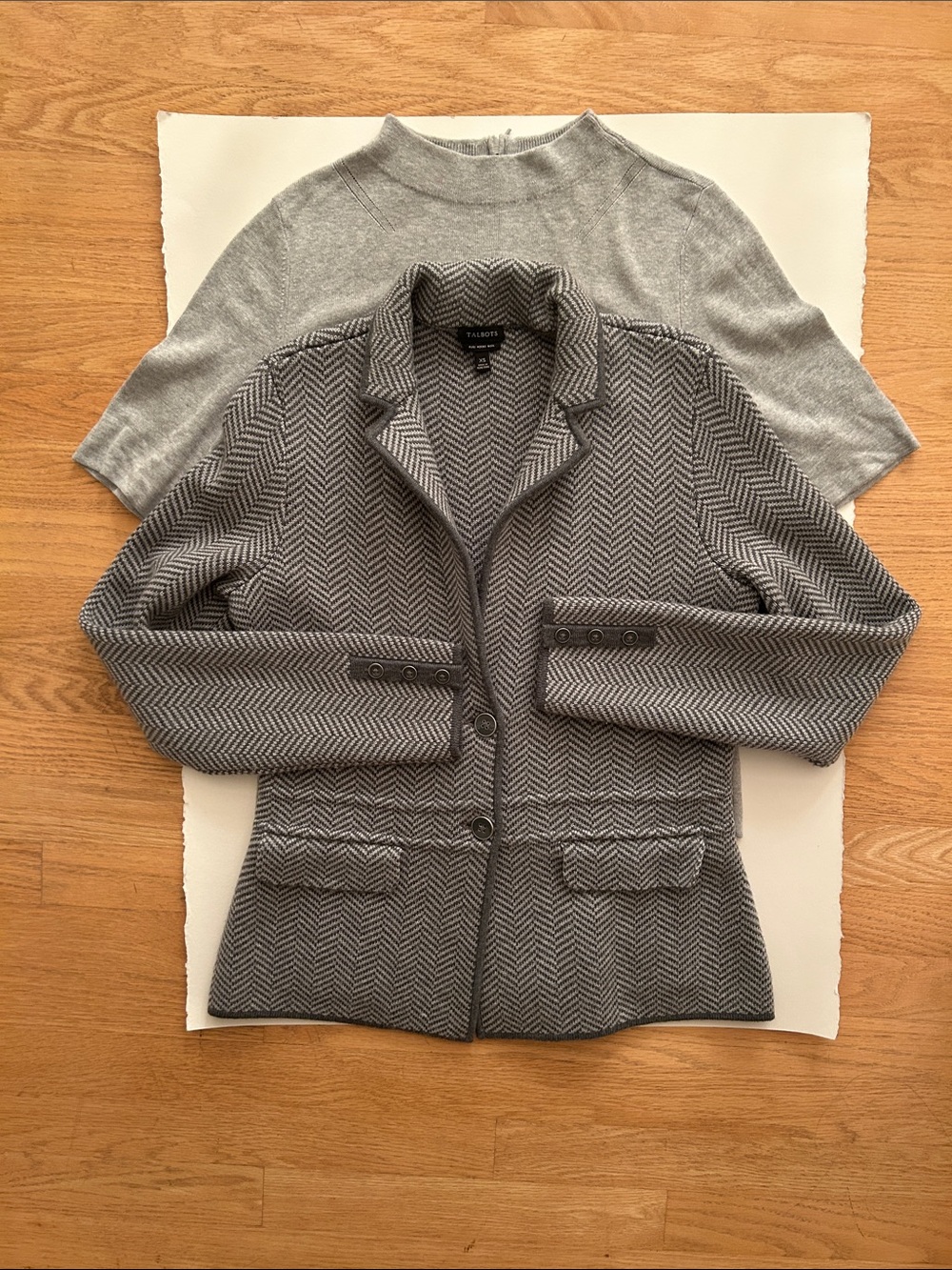 Talbots Gray Herringbone Set - Picture 9 of 9